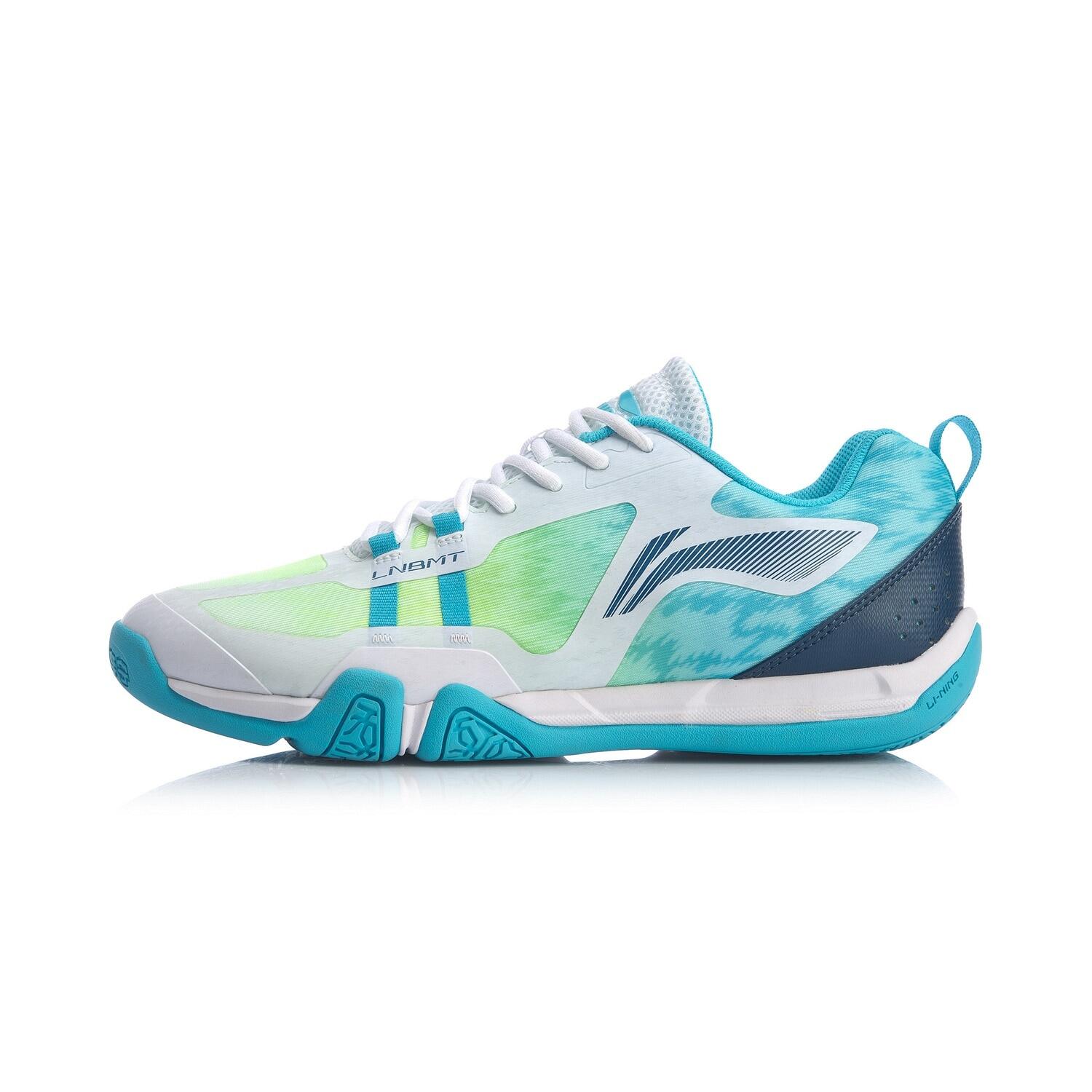 lining badminton shoes 2021