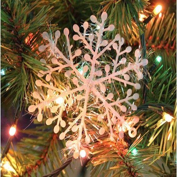 30pcs Christmas Three-dimensional Snowflake String  Christmas Party Snowflake Ornate Charms Tree Deco Christmas Tree Ornaments