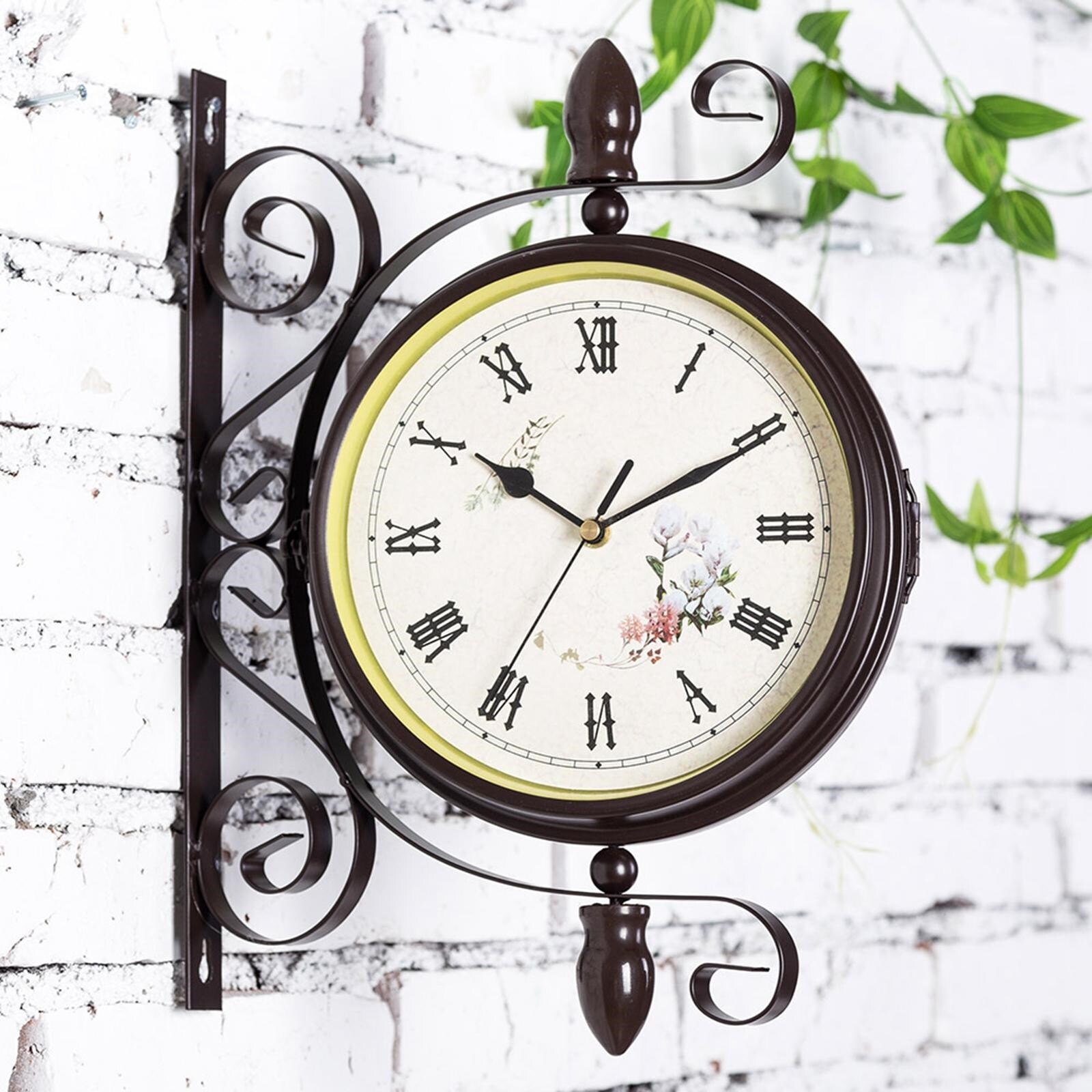 【Fire New】 Retro Style Double Sided Wall Clock Battery Powered Quiet for Living Room