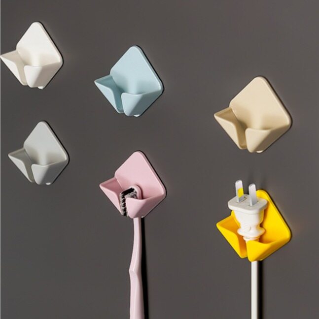 Creative Punch-free Power Cord Storage Rack Wall Storage Hooks Kitchen Plug Hooks Adhesive Hooks Power Socket Hanger Holder