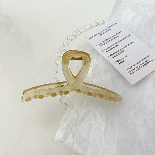 Korean Acrylic Hair Clip Claw Clip Simple Female Hair Accessories