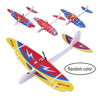 hand throwing flight