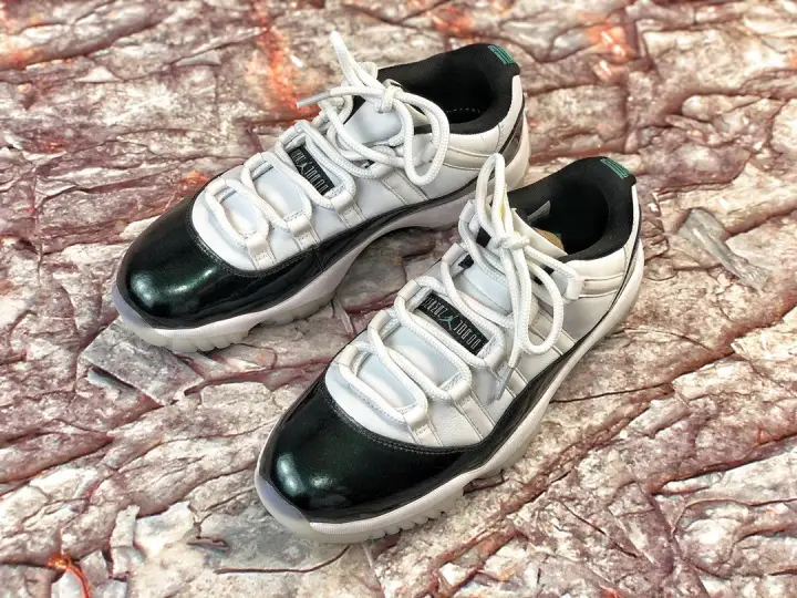 jordan 11 low olympic