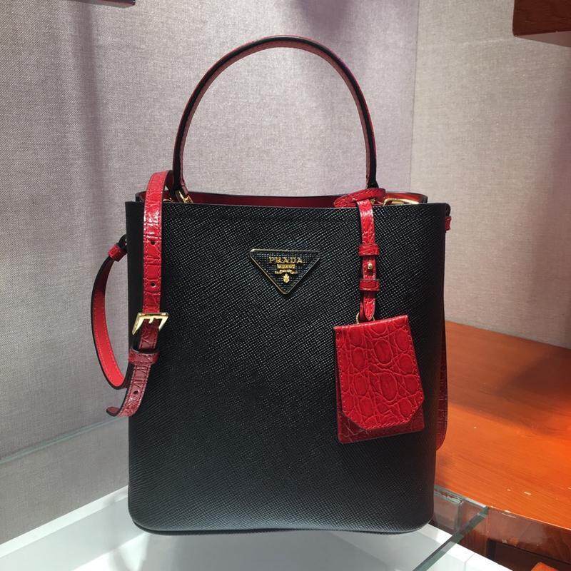 beg tangan prada original