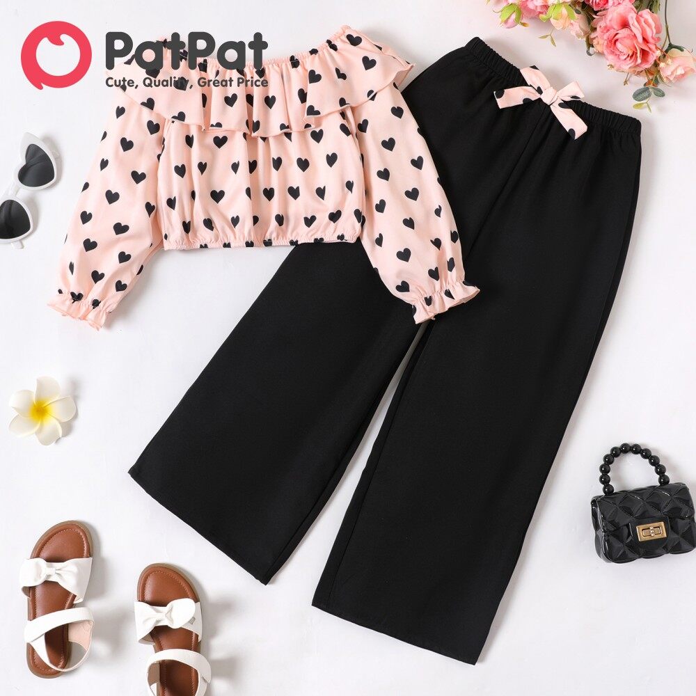 PatPat Kid Girl Set 2pcs Kid Girl Allover Heart Print Ruffle Long-sleeve Top and Bow Decor Solid Pants Set