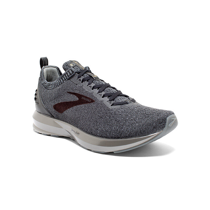 Brooks Mens Levitate