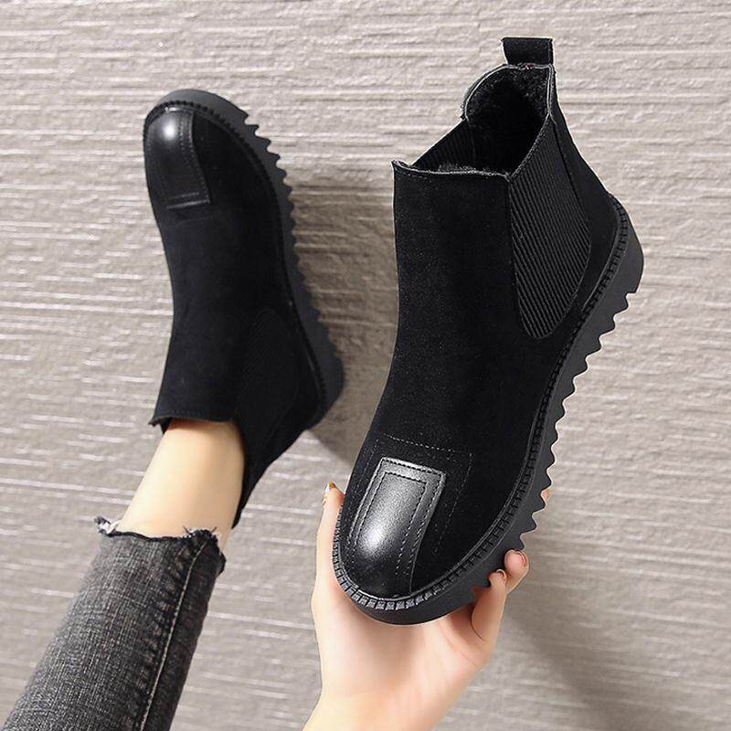 flat bottom boots