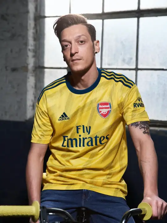 mens arsenal jersey