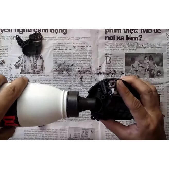Phễu đổ mực máy in laser đen trắng