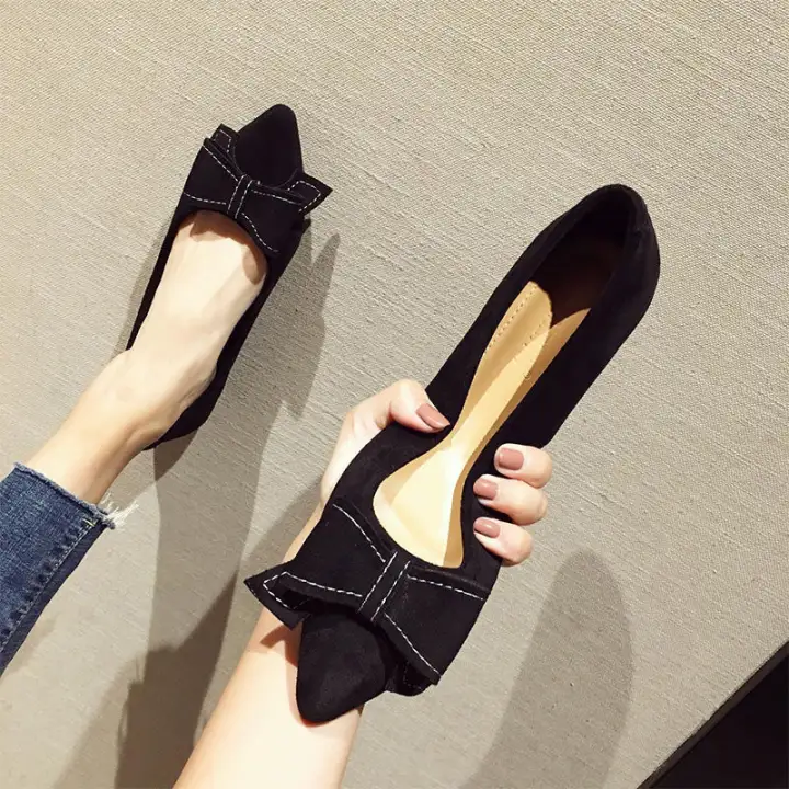 comfortable female work shoes