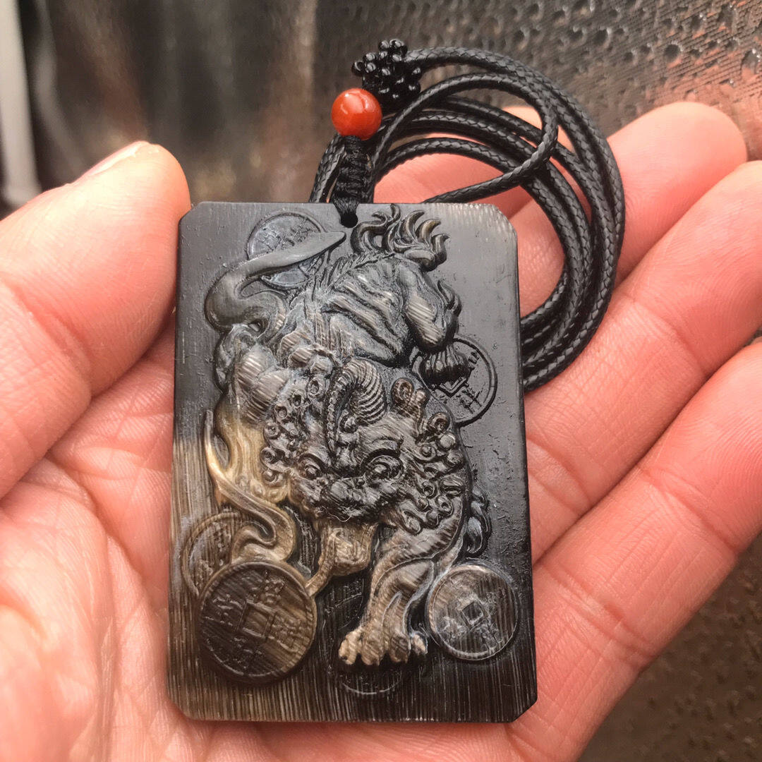 Black donkey hoof pendant donkey hoof peace player string pendant caviar pattern seems xnj to ward off evil and protect peace