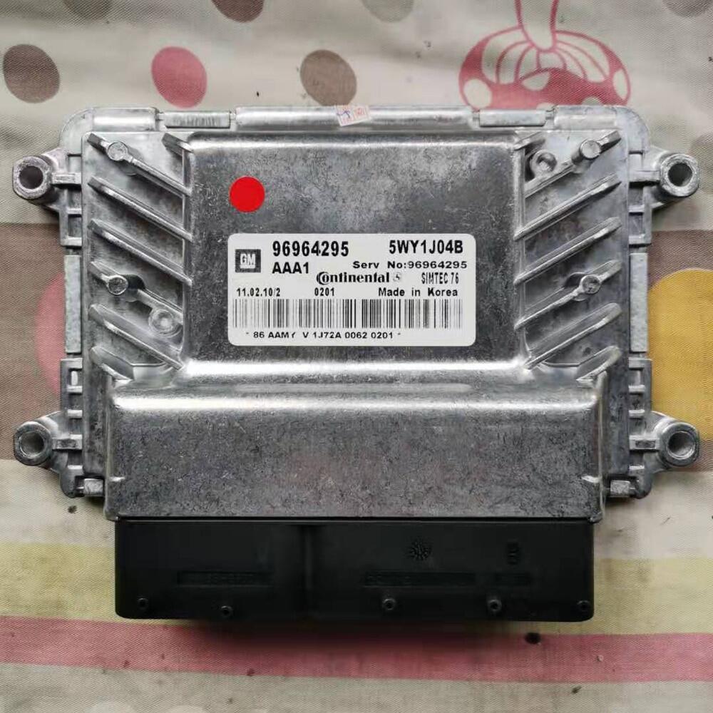 ใหม่ล่าสุดบอร์ดคอมพิวเตอร์เครื่องยนต์สำหรับรถ ECU 96964295 5WY1J04B สำหรับ Chevrolet Cruze Epica