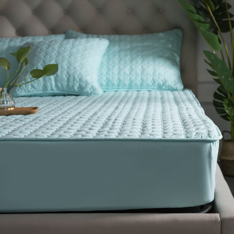 (Special Size)Solid Color Quilted Breathable Fiteed Bed Sheet Mattress Protector Cover Four Seasons Bedspread