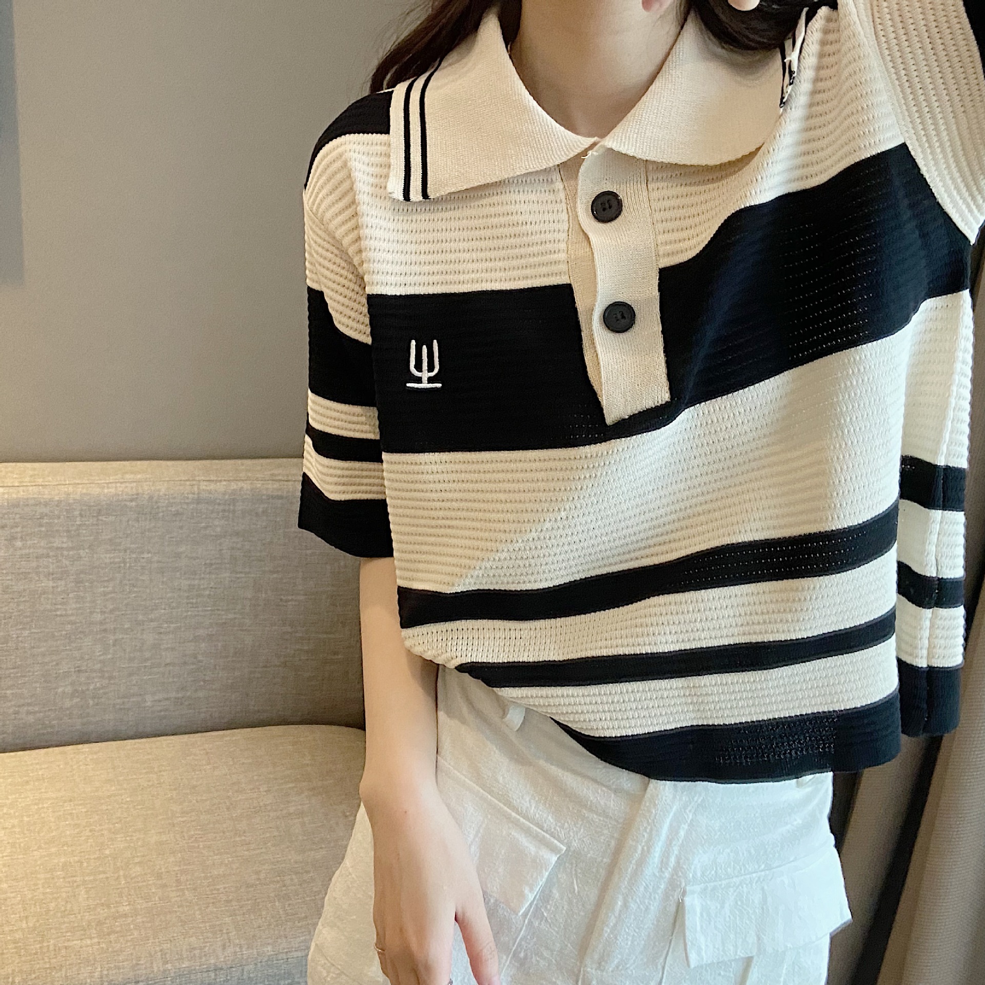 Thom ˉBrownes Beige colorblock striped polo collar short-sleeved top women's summer embroidered knitted sweater + knitted dress series