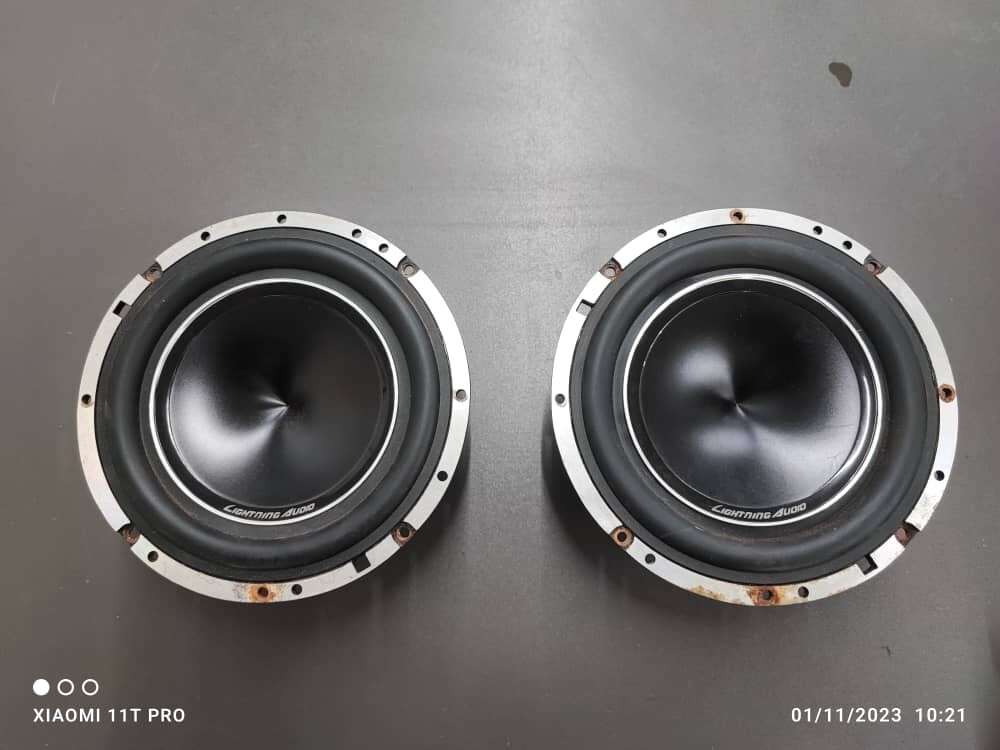 La D412 Lightning Audio 12 Inch Sub Lightning Audio 12 Subwoofer