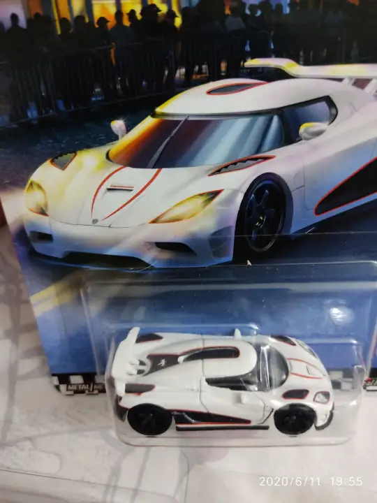 hot wheels koenigsegg ccxr