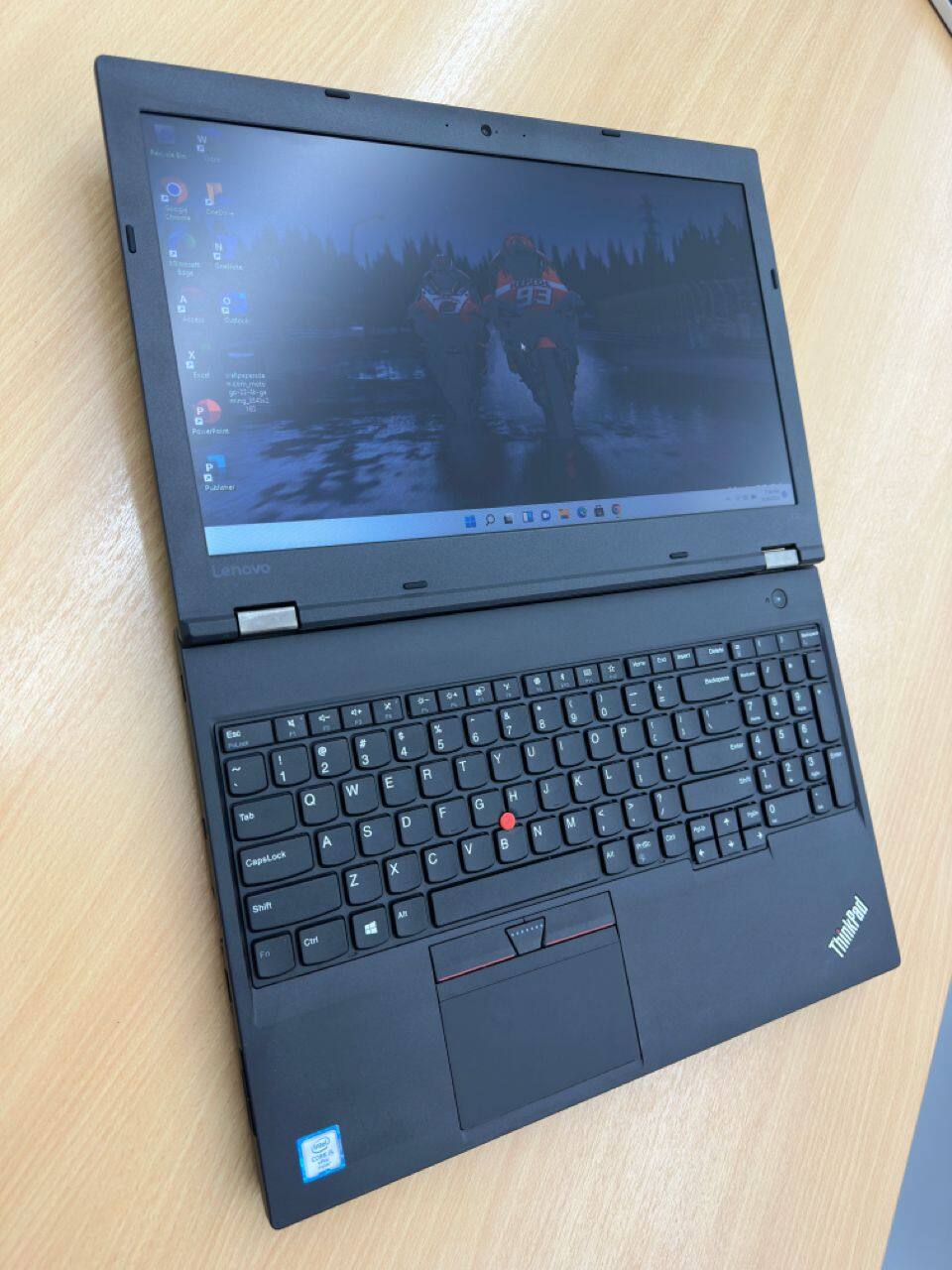 LENOVO THINKPAD L570 WINDOW 11 PRO INTEL CORE I5-7TH 16GB RAM