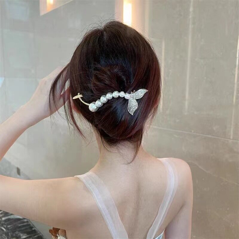 Fashion Pearl Rhinestone Mermaid Fishtail Metal Curved Hair Clip for Women Elegant Large Hair Claw Clamp Headwear Hair Accessories