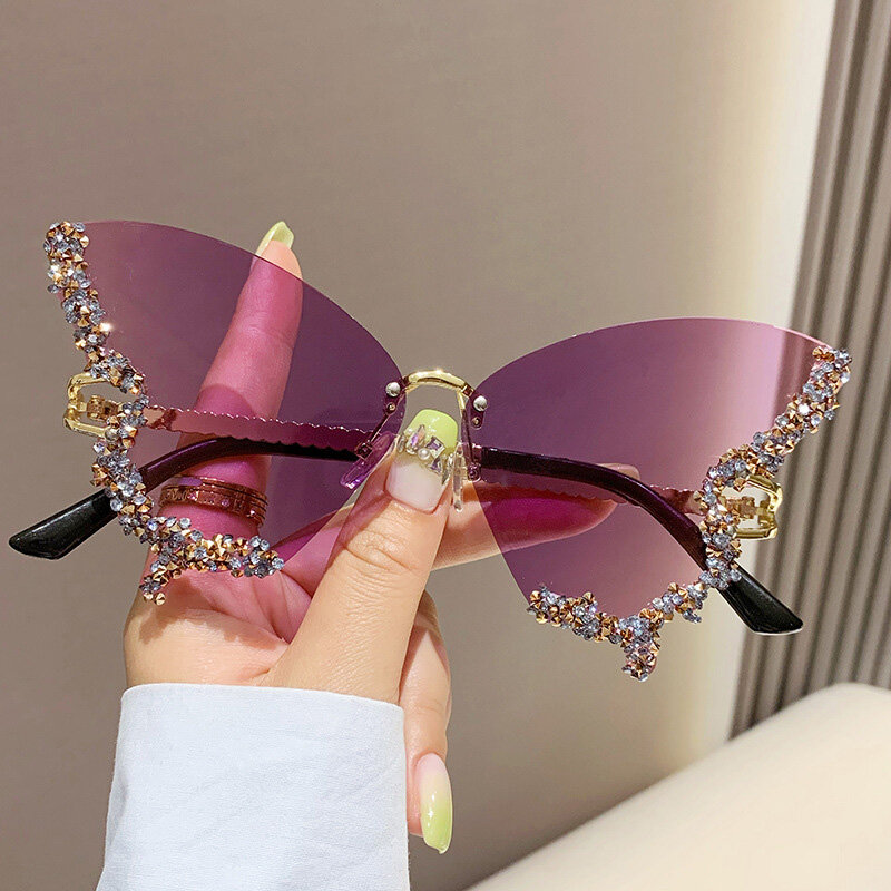 Distinctive Fashionable Eyewear Trendy Large Frame Sunglasses Chic Vintage Butterfly Sunglasses Advanced UV Protection Glasses Fashionable Cycling Eyewear