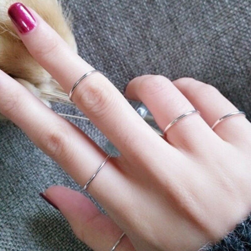 【PrettySet】2MM Simple Single Thin Ring Stainless Steel Band Rings for Woman Men Party Jewelry  Size 4-9