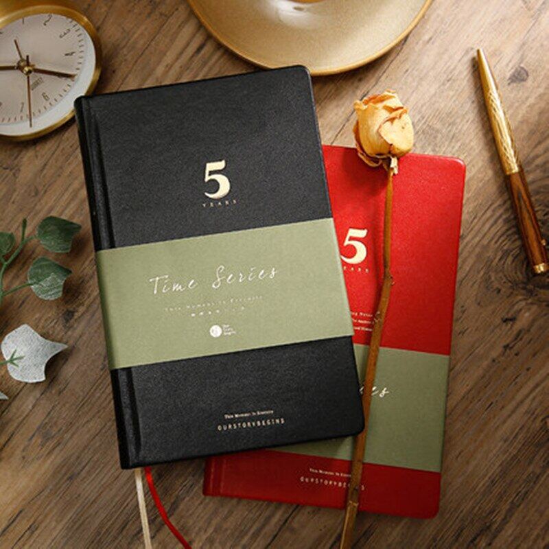 : 《 》 {Thời gian đơn giản sáng tạo dòng Sổ Ghi Chép 3/5 năm cuốn sổ tay nhật ký một câu hỏi một ngày dày 365 ngày Lịch trình kế hoạch lịch