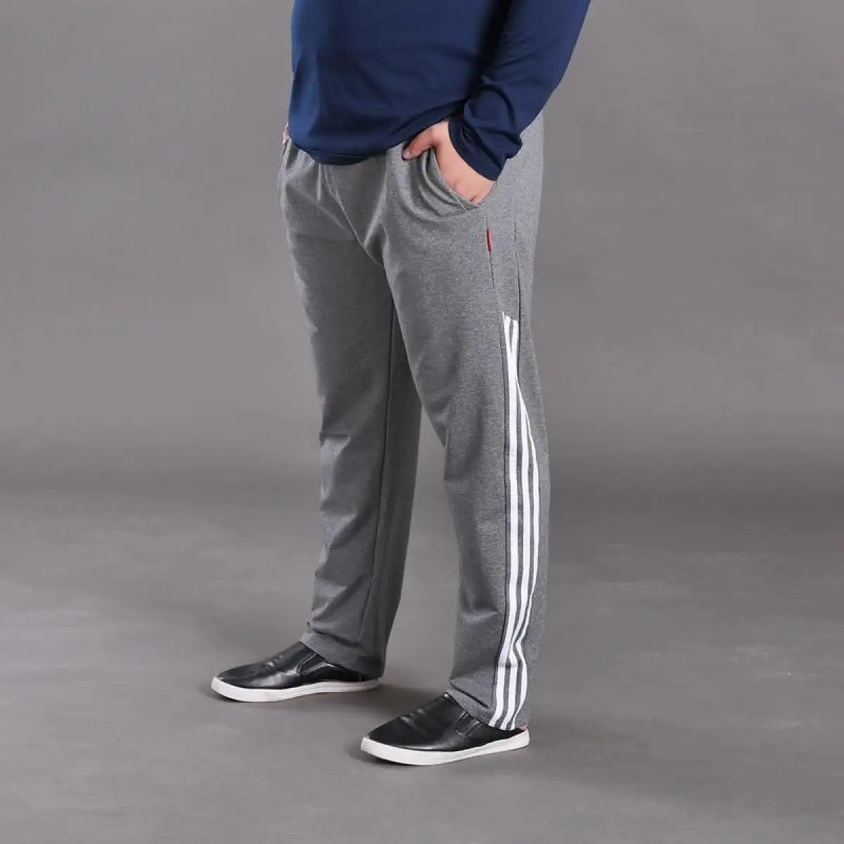 baggy jogger sweatpants