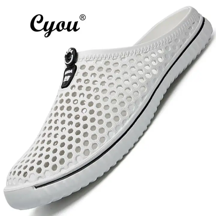 mens beach shoes 2018