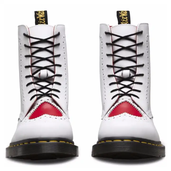 dr martens gurney plaza