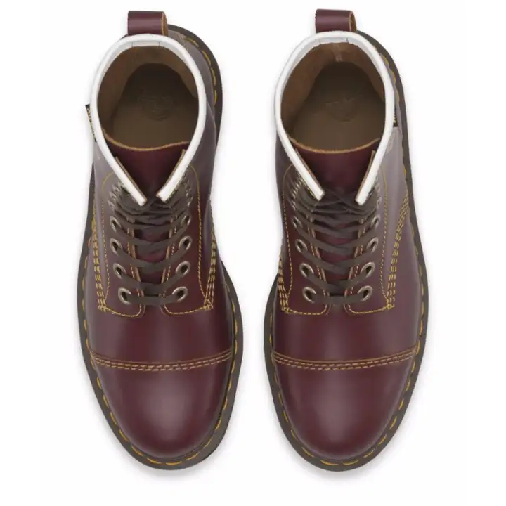 dr martens capper vintage smooth