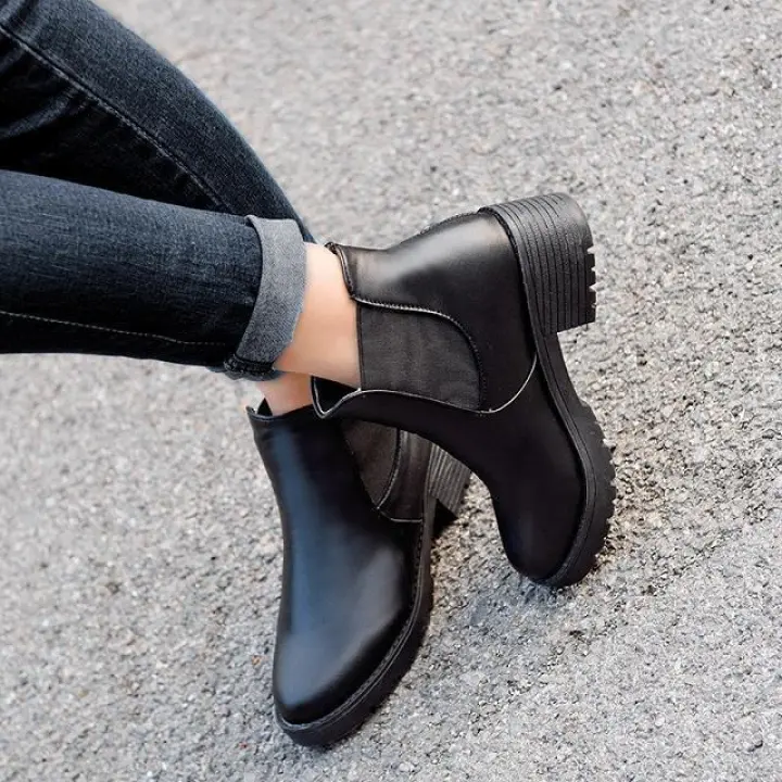 low heel fashion boots
