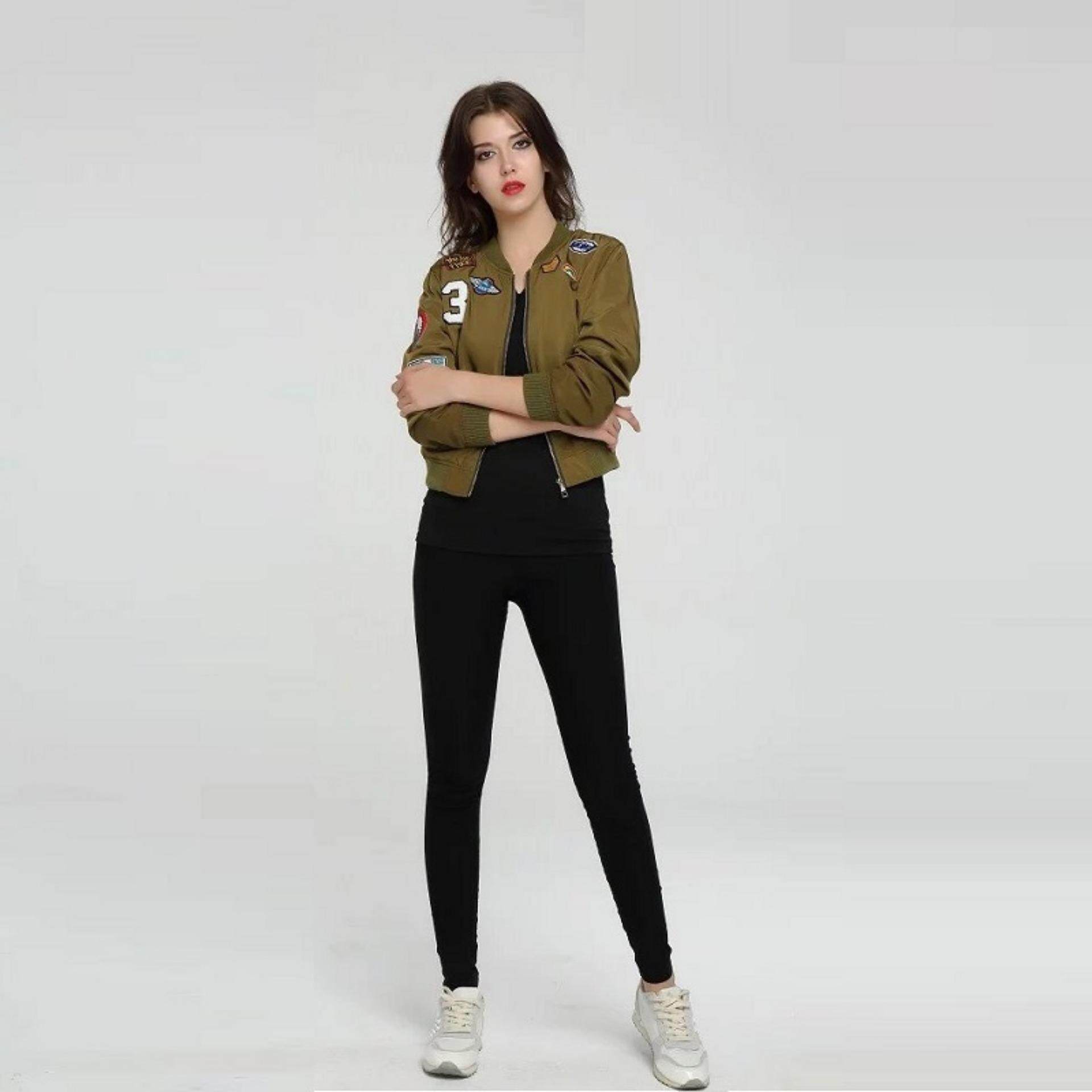The Fashion Bomber Jacket Coat Flight Suit Casual Jacket Women Embroidered Patch Coat (Black)