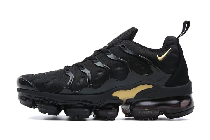 vapormax tn black and gold