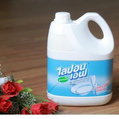 Nước Rửa Chén Bát Lipon Công Ngệ Thái Lan 3600Ml