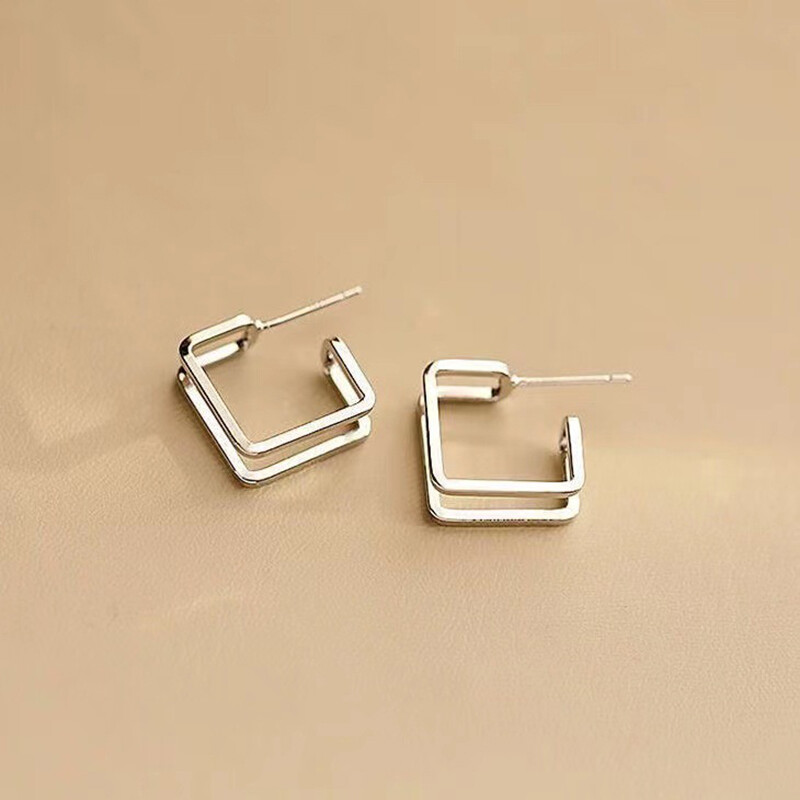 MIAOYA Fashion Jewelry Shop Trendy Geometric Square Earrings For Ladies Hollow Copper Stud Earring For Students Exquisite Birthday Gifts