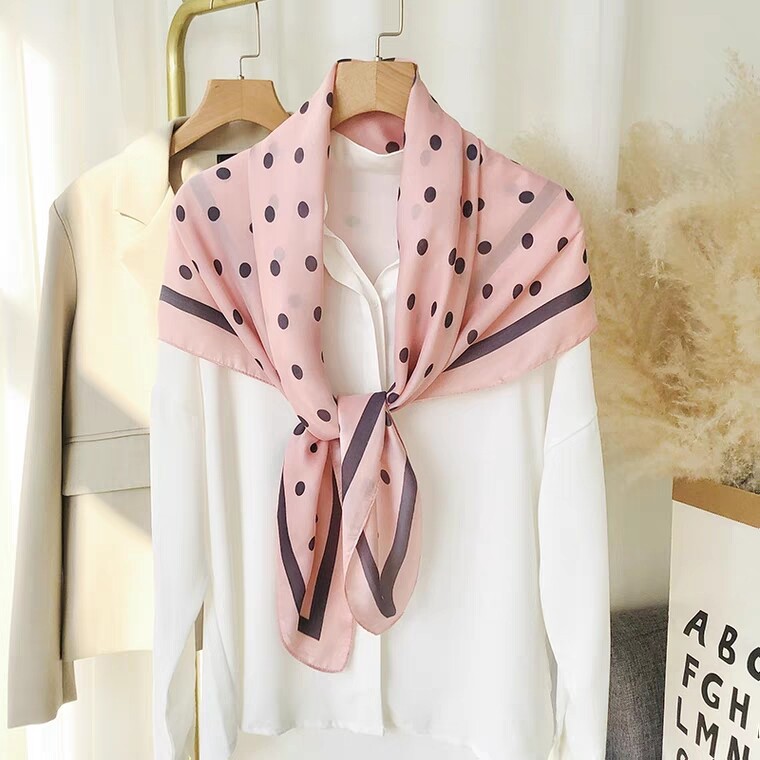 Ready StockLadies Large Size Classical Soft Shawl Wrap Hijab Women Erchape Bandana Foulard Kerchief 90x90cm Dot Printed Square Silk Scarf WJ1006-01