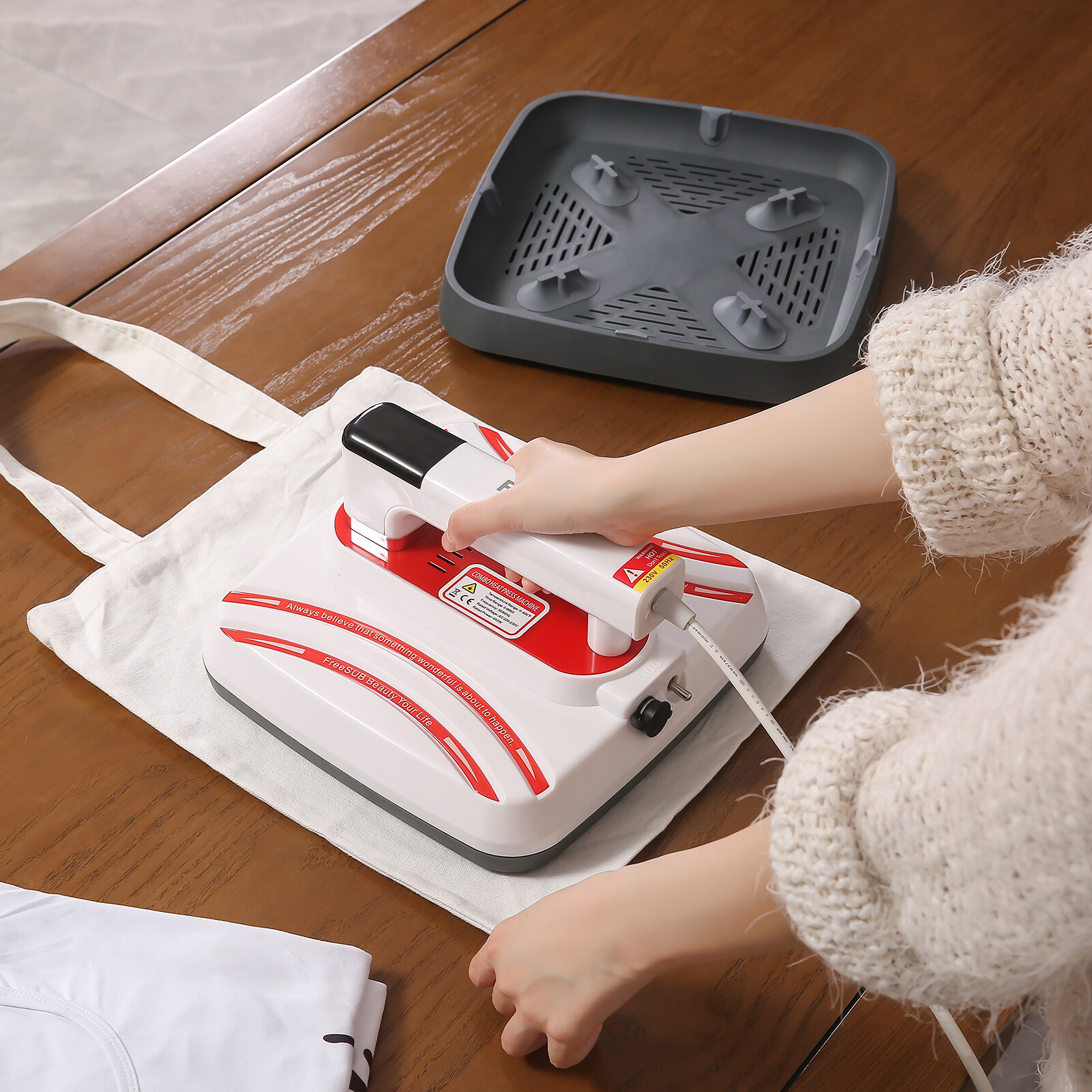 Smart Sensor Protable Heat Press Machine T-Shirt Printing Easy Heating Transfer Press Iron Machines for Baby Clothes Bags Hats Pads Blanket Phone Case Mouse Pad HTV Vinly Projects DIY Home Business 7x8''