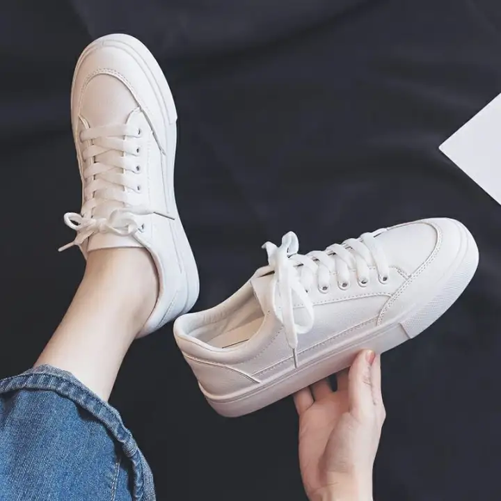 Womens leather fashion sneakers Clearance