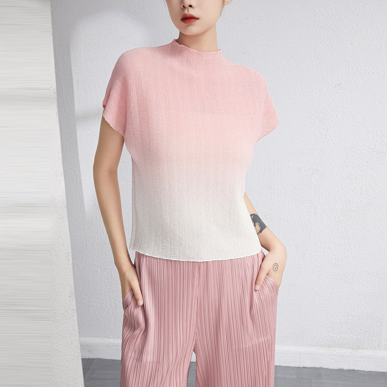 Women's Large Loose Gradient Pleated Top Short Sleeve T-Shirt
