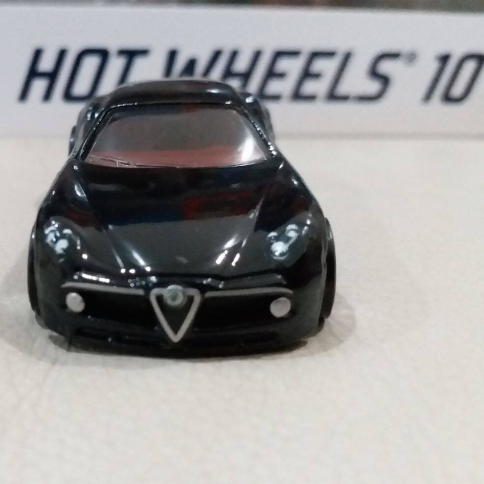 hot wheels alfa romeo 8c