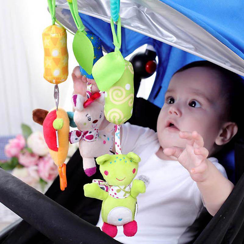 I Love Daddy&Mummy Baby Crib Stroller Car Seat Hanging Rattles Dangle Toy With Sound Mobiles Handbell