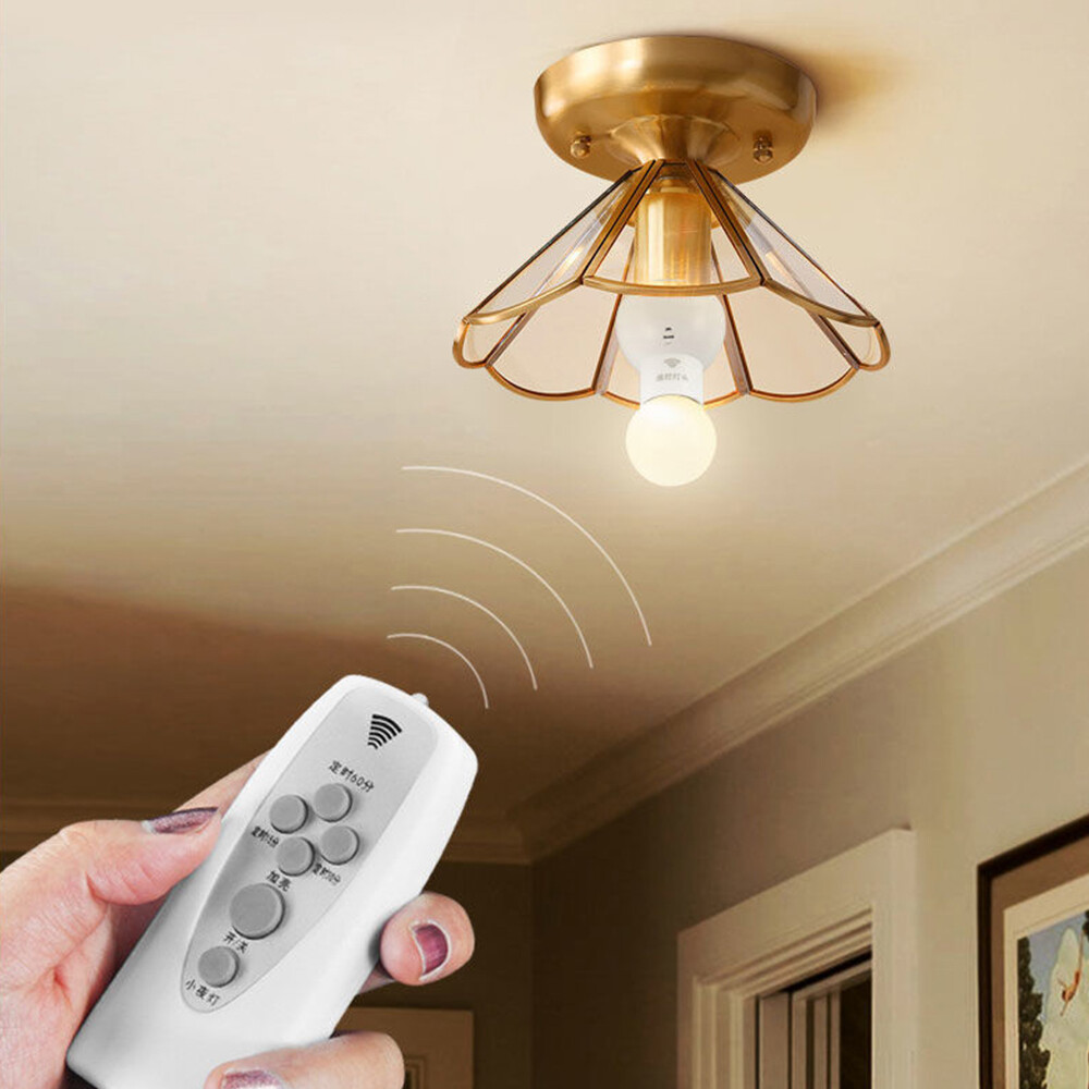 E27 Wireless Remote Control Light Bulb Socket Third Gear Dimmer Switch with Wireless Controller Energ-saving Lighting Fixture Lamp Holder Timing Function