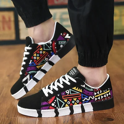 Men Vulcanized Shoes Sneakers Men's Fashion Casual Lace-Up Colorful Canvas Sport Graffiti board Shoes