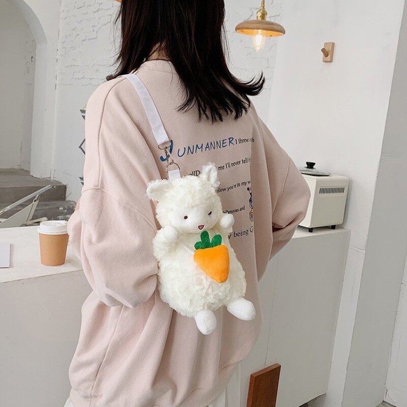 Túi đeo chéo cừu bông cà rốt