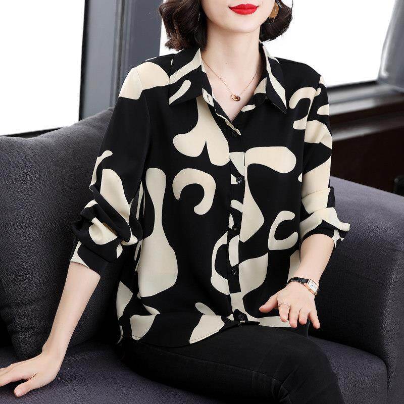 Women's long-sleeved floral blouse with shirt
