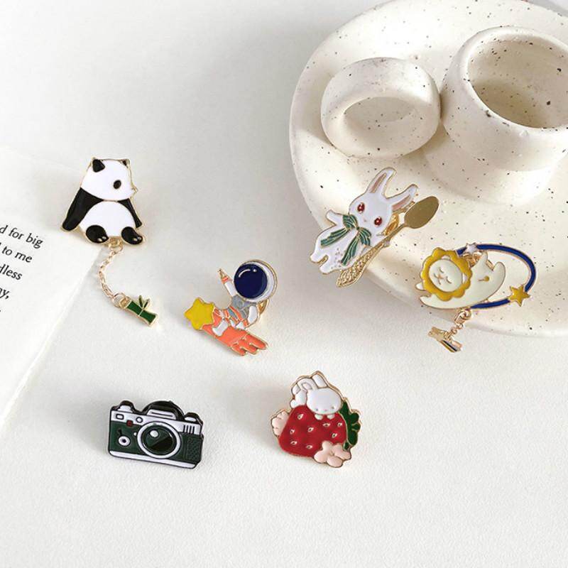 Metallic Cute Cartoon Style Brooch