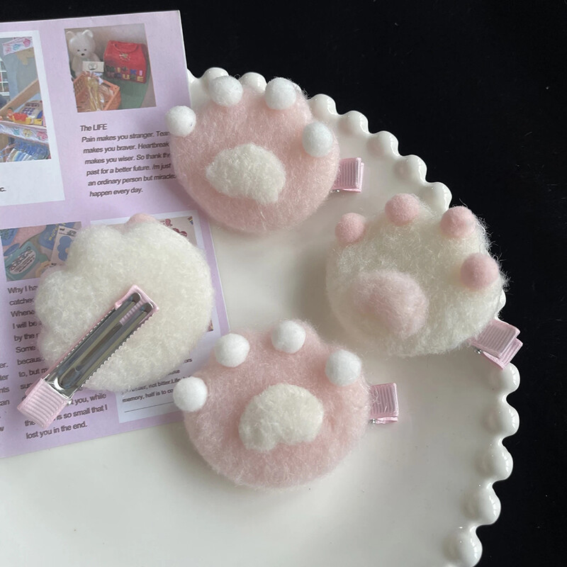 【ZNBY】Cute Pink Cat Feet Hair Clips