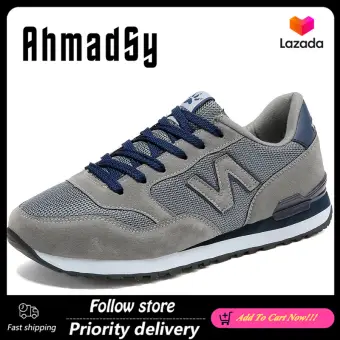shoe brand with n logo