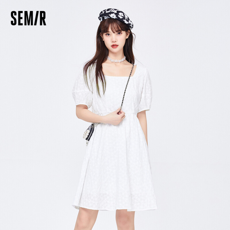 Semir Dress Women Square Neck Embroidered Loose Summer New Style Bubble Sleeve Dress Slim
