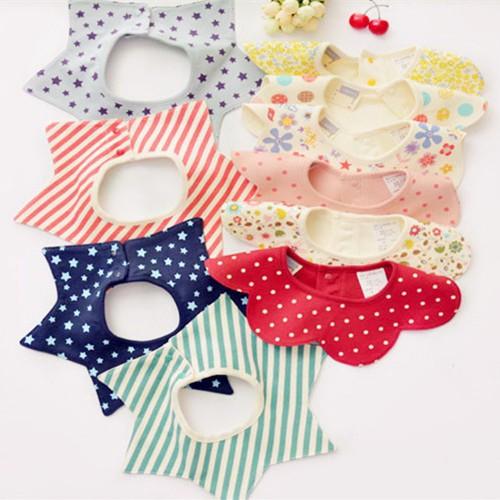 【Teeker】Baby 360 Degree Four-layer Waterproof Flower Shape Octagonal Bib