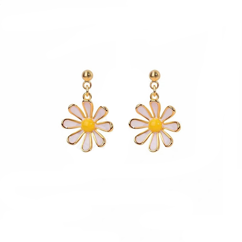 Fashion 1 Pair Daisy Yellow Sun Flower Stud Earrings Women Lady Drop Earrings Jewelry Earrings